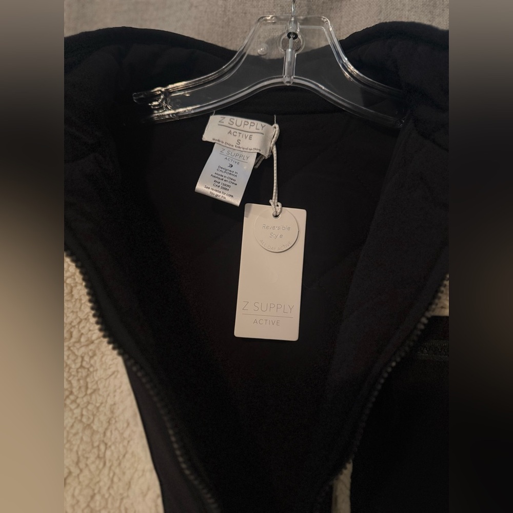 Z Supply NWT On The Go Reversible Jacket | S - Picture 6 of 10